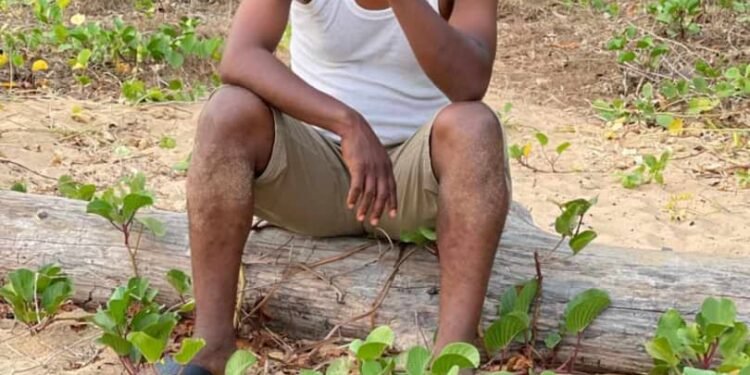 MON DROIT AU TRAVAIL ET À LA DIGNITÉ A ÉTÉ BRISÉ.