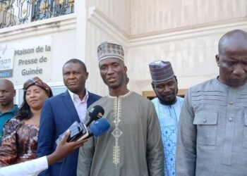 Guinée: Le Collectif des partis pour l&rsquo;alternance exige la dissolution du CNT 