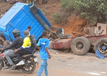 Kissosso: Un grave accident sur le pont, plusieurs dégâts matériels enregistrés 