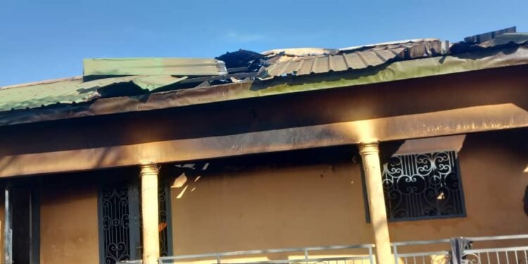 Labé: Un incendie fait d’énormes dégâts dans une habitation