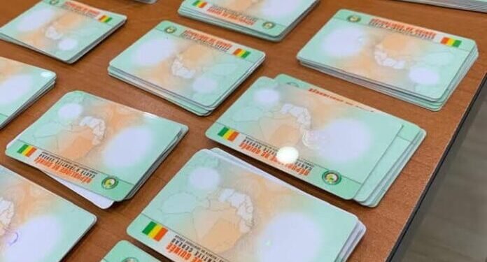 Gratuité de la carte d&rsquo;identité biométrique : Simple annonce ou retard dans la procédure ?