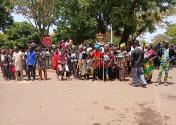 Kankan : Les femmes de Bissandou expriment leur colère contre les éleveurs maliens.