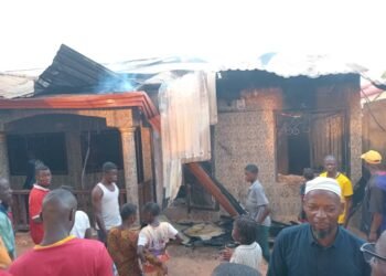 Incendie à Wonkifond : Une concession ravagée par les flammes dans le district de Nasser