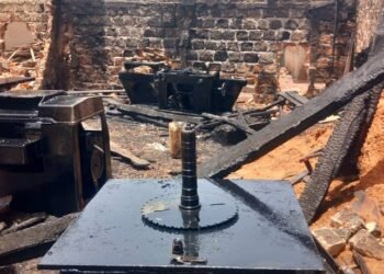 Labé : Un incendie ravage un atelier de menuiserie, plus de 500 millions de francs guinéens de pertes.