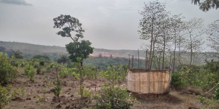Adamasorya en Péril : Un Village Historique de Fria Victime de l’Exploitation Minière.