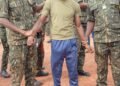 Siguiri : Arrestation d’un usurpateur d’identité militaire en pleine opération.