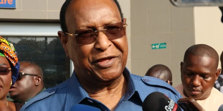 Guinée : L’ancien Premier ministre Lansana Kouyaté de retour au pays