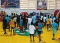 Développement du basket en Guinée : Aguibou Diallo et Angelo Tsamis s&rsquo;engagent pour la jeunesse.