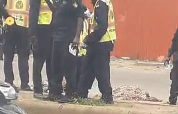 Kissosso : Deux motards périssent après avoir été percutés par un camion-benne.