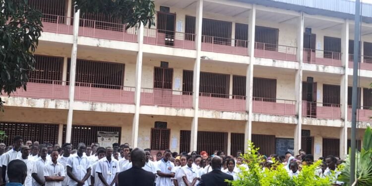 Baccalauréat 2025 à Matam : plus de 2 000 candidats, dont 1 178 filles, engagés dans les épreuves.