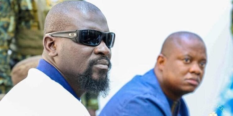 Charles Whrite dément les rumeurs de son arrestation et annonce des poursuites.