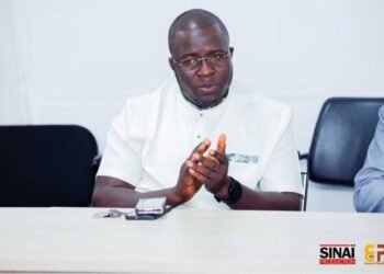 Dans le contexte politique et administratif actuel en République de Guinée, la réorganisation des structures gouvernementales constitue une étape cruciale ayant pour objectif d&rsquo;optimiser l&rsquo;efficacité de l&rsquo;action publique et d&rsquo;adapter la gouvernance aux enjeux contemporains. (  Par Moussa Touré écrivain)