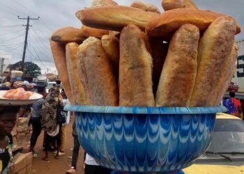 Crise du pain en Guinée : Le président de l’Union des boulangers dédouane la profession et pointe du doigt le gouvernement.