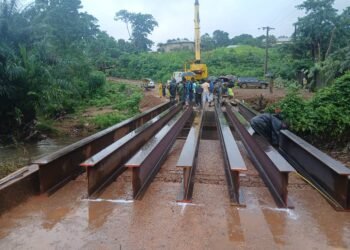 Dubréka : La reconstruction du pont de Bondabon lancée, les citoyens saluent l&rsquo;initiative.