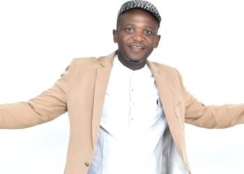 Culture- Avec « Renouveau », André Flamy Lélano fait rimer musique et vision pour la Guinée