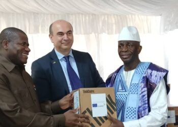 Enabel accompagne la Guinée dans la modernisation de son système d’état civil.