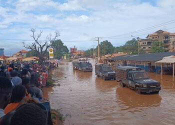 SIGUIRI : Le fleuve Nanko déborde et provoque d’importants dégâts matériels.