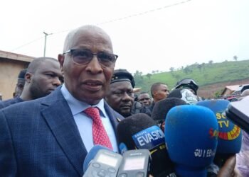 Glissement de terrain à Manéah : le Premier ministre Amadou Oury Bah exprime sa solidarité aux victimes