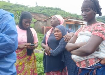 Manéah : le poignant témoignage d’un rescapé ayant perdu dix membres de sa famille   