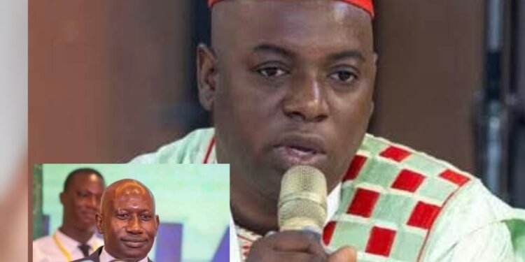 Makanera : mauvais chroniqueur de l’Histoire, piètre politique.(Par Souleymane Souza Konaté)