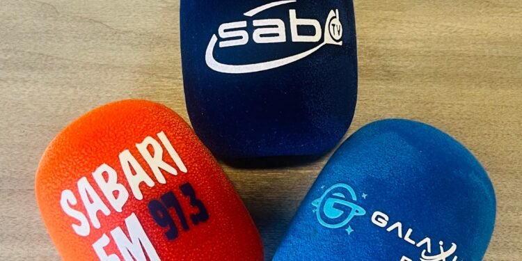 Guinée : La HAC suspend Sabari FM et Sab TV pour non-respect des règles.