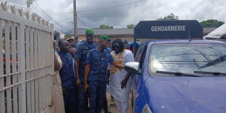 TPI de Coyah : Singleton fixé sur son sort un an de prison avec sursis et 900 millions GNF de dommages et intérêts.