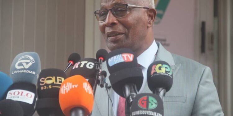 Guinée : Bah Oury fixe le calendrier des prochaines élections après le référendum