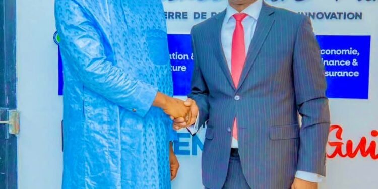 Rencontre de travail entre le Ministère de l’Hydraulique et des Hydrocarbures et la Mission de la Banque Islamique de Développement (BID).