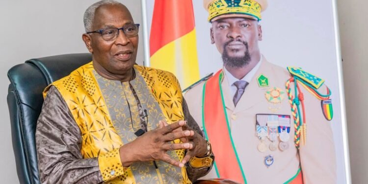 CONFÉRENCE DE PRESSE DU PREMIER MINISTRE : SIMANDOU, TAS2025 ET JEUNESSE NUMÉRIQUE AU CŒUR DES ÉCHANGES