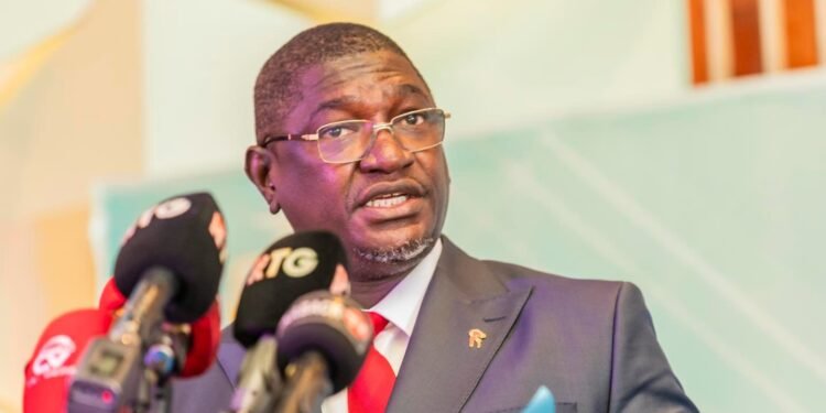 Guinée : Guillaume Hawing affiche son soutien à la continuité de Mamadi Doumbouya