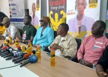 Junior Barry dévoile les couleurs de son album Saayi et annonce un concert exceptionnel au stade Petit Sory le 22 novembre.