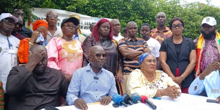 Présidentielle en Guinée : la Coalition de Kelety Doumbouya dénonce une tentative d’exclusion de son président.      