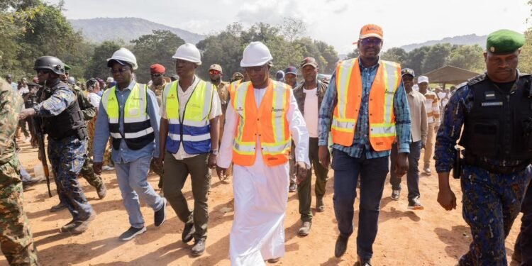 RN5 (MAMOU–LABÉ) : LE PREMIER MINISTRE OUVRE LA ROUTE DU PROGRÈS   