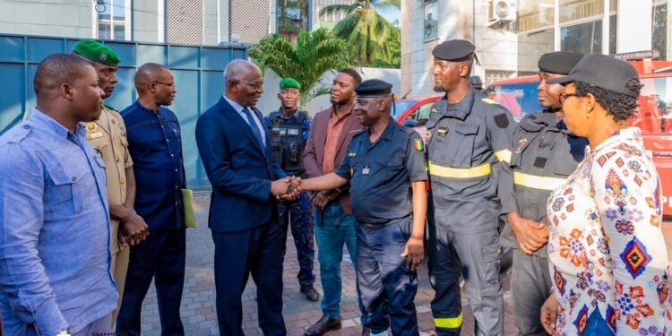 𝐑𝐞𝐦𝐢𝐬𝐞 𝐨𝐟𝐟𝐢𝐜𝐢𝐞𝐥𝐥𝐞 𝐝𝐞 𝐭𝐫𝐨𝐢𝐬 𝐚𝐦𝐛𝐮𝐥𝐚𝐧𝐜𝐞𝐬 𝐞𝐭 l’é𝐪𝐮𝐢𝐩𝐞𝐦𝐞𝐧𝐭𝐬 𝐝𝐞 𝐬𝐞𝐜𝐨𝐮𝐫𝐬 à 𝐥𝐚 𝐏𝐫𝐢𝐦𝐚𝐭𝐮𝐫𝐞