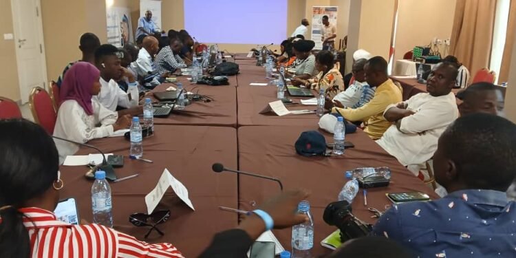 Élections et intelligence artificielle: AGUIPEL clôture une formation de trois jours pour une trentaine de journalistes.