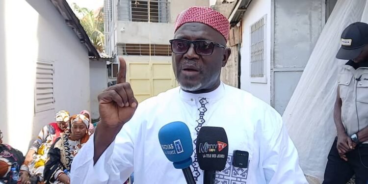 Guinée : Un Imam demande au président d&rsquo;accorder une grâce présidentielle aux détenus politiques. 