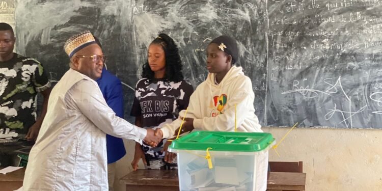 Élections Présidentielles 2025 : Maître Kéoulen Doré Loue la Mobilisation Citoyenne et la Sécurité à Lola.   