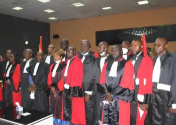 Peut-on déroger à la limite d&rsquo;âge de retraite des magistrats? ( Kalil Camara, Juriste)