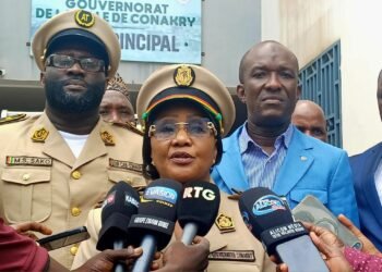 Drainage des eaux usées sur la chaussée : le gouvernorat de Conakry menace de sévir.