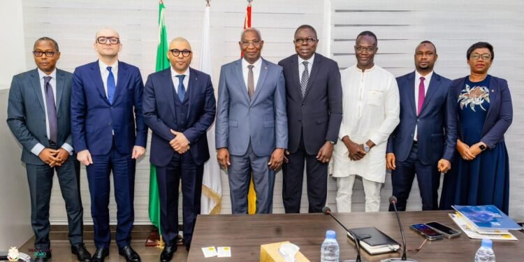 Le Premier Ministre reçoit le Directeur Général du FAGACE pour renforcer le financement des projets structurants   