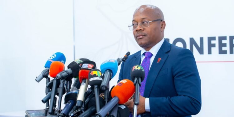 Fouille à la maison centrale : le ministre Ousmane Gaoual se prononce sur le transfert de Toumba.