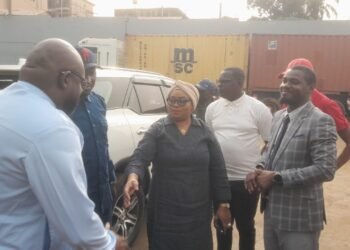 Commerce et Industrie : Fatima Camara multiplie les missions de terrain pour faire respecter le protocole d’entente.