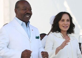 Enchaînée, frappée, terrorisée : l’ex-première dame du Gabon témoigne.   