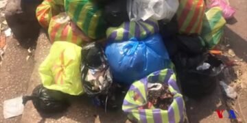 Guinée : le MATD interdit les emballages et objets en plastique à usage unique
