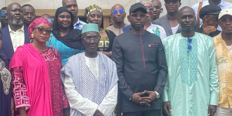 Coup de théâtre politique : le RND disparaît et se fond dans le GMD   