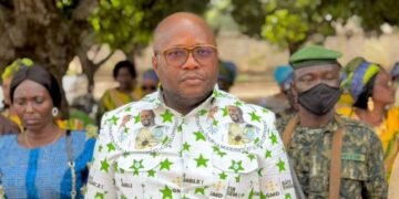 Lola salue un geste de grande générosité : Maître Kéoulen Doré offre 3.600 pagnes aux femmes catholiques et évangéliques pour Pâques