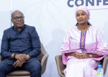 Assainissement du paysage politique : le gouvernement guinéen justifie la dissolution des partis politiques