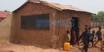 Siguirini : une école en ruine à Diguiling met la vie des apprenants en danger.