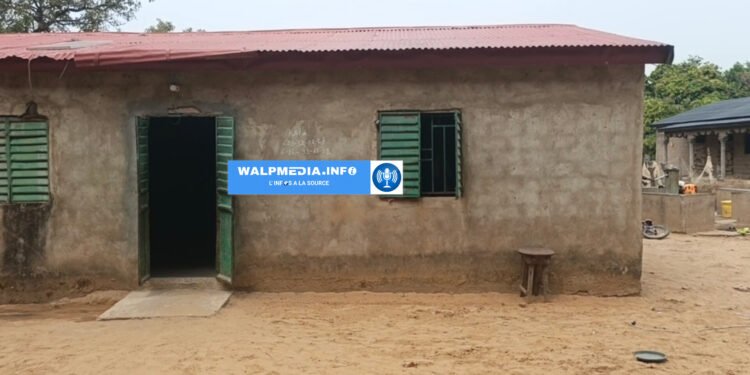 Siguiri : un poste de santé en ruine, des vies exposées à Somonobougouba (reportage).