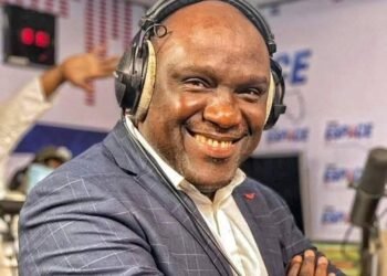 La HAC met fin à l’interdiction d’exercer imposée au journaliste Lamine Guirassy en Guinée (Décision)